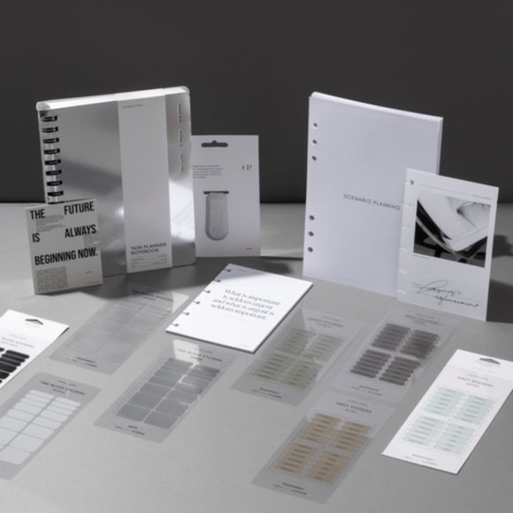 Task Planner Notebook in A5 with Chrome Cover 30 - Picture 9 of 12